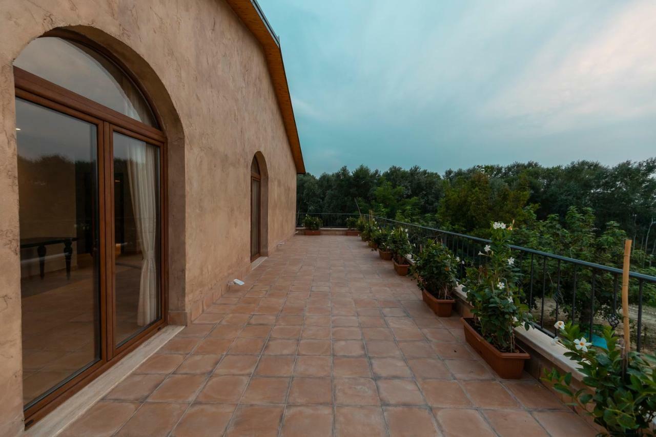 Hotel Agroturizem Gjepali Shijak Exterior foto